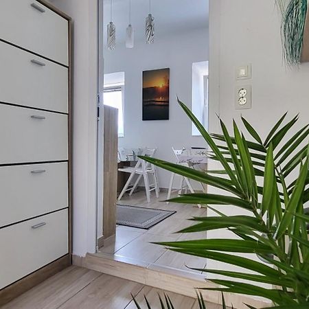 Lesce Hostel Εξωτερικό φωτογραφία